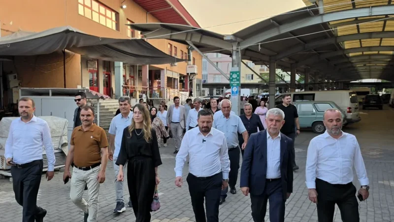 AK Parti Balıkesir'den Sındırgı'da Çifte Anlamlı Program