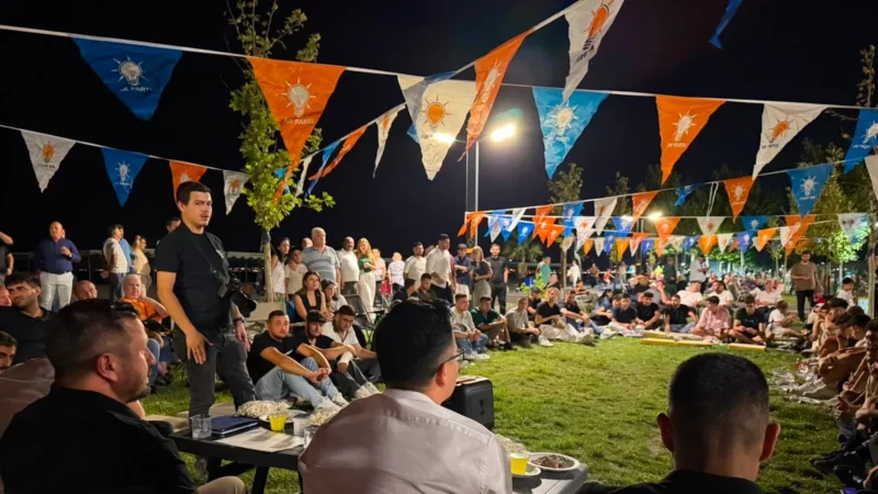 AK Parti Balıkesir Gençlik Buluşması Edremit Altınkum Sahilinde Gerçekleşti