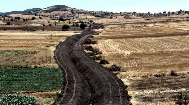 Altıeylül'de Dere Islahı Başladı: Taşkın Riski Azaltılıyor